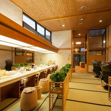 Okada Ryokan Warakutei Takajama Kültér fotó