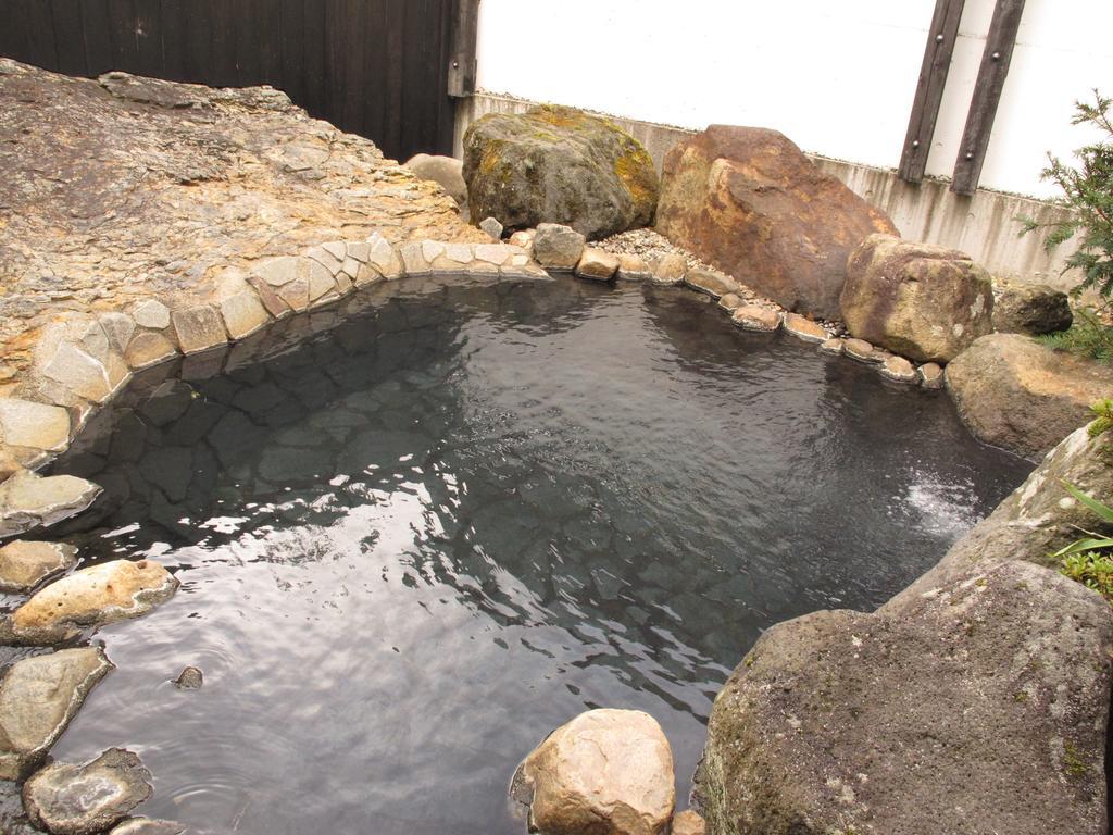 Okada Ryokan Warakutei Takajama Kültér fotó